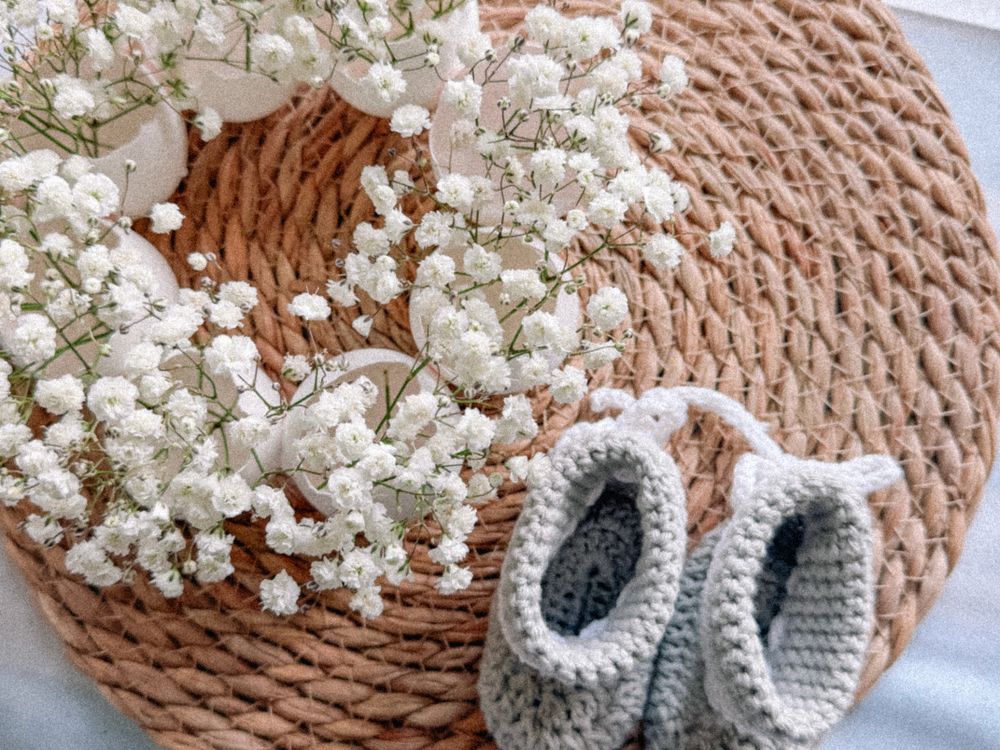 Crochet Newborn Scratch Mittens to Protect Baby's Skin