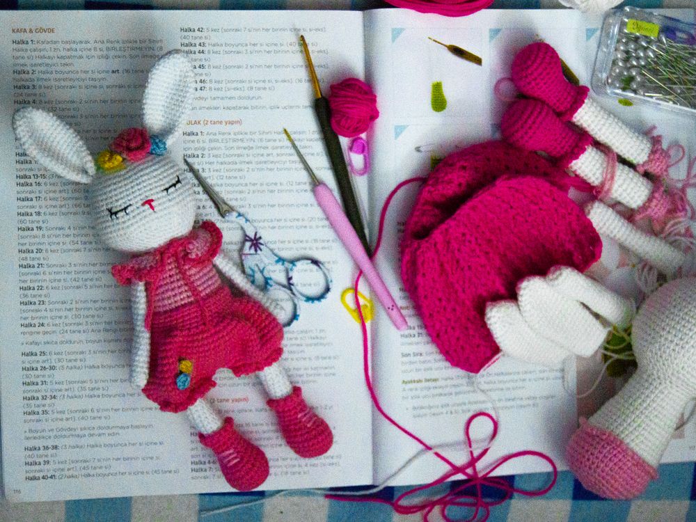 Crochet Baby Cardigan Pattern: Easy Free Pattern for Beginners